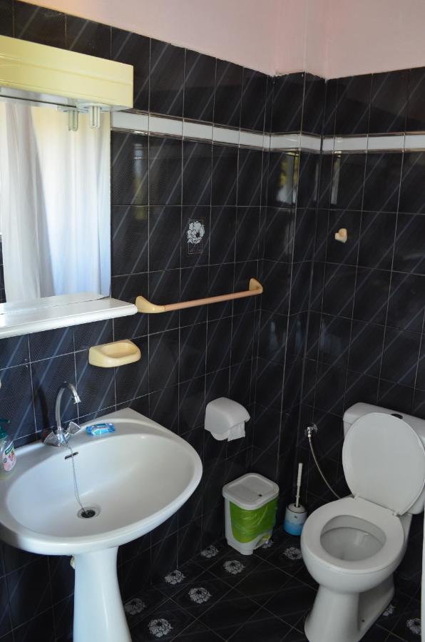 Artemis - Pool And Garden Appartement *